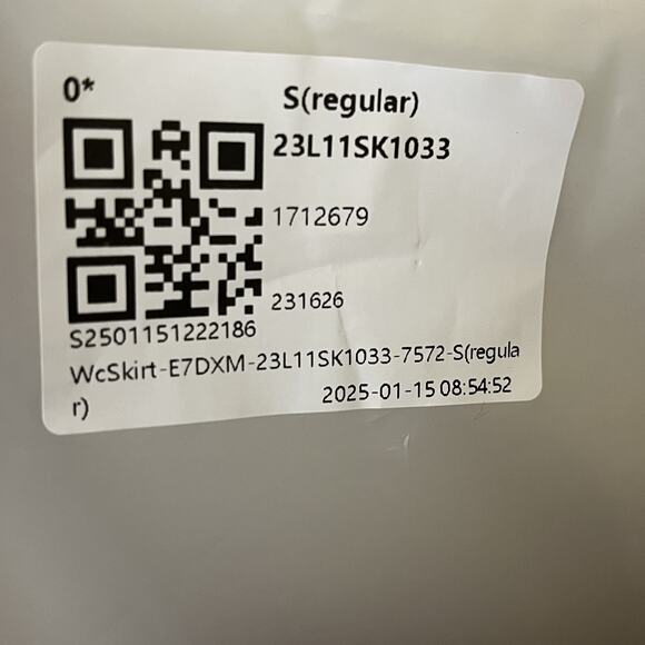 Halara Skirt Womens Small Red Corduroy Back Zip Athletic New - Picture 2 of 9